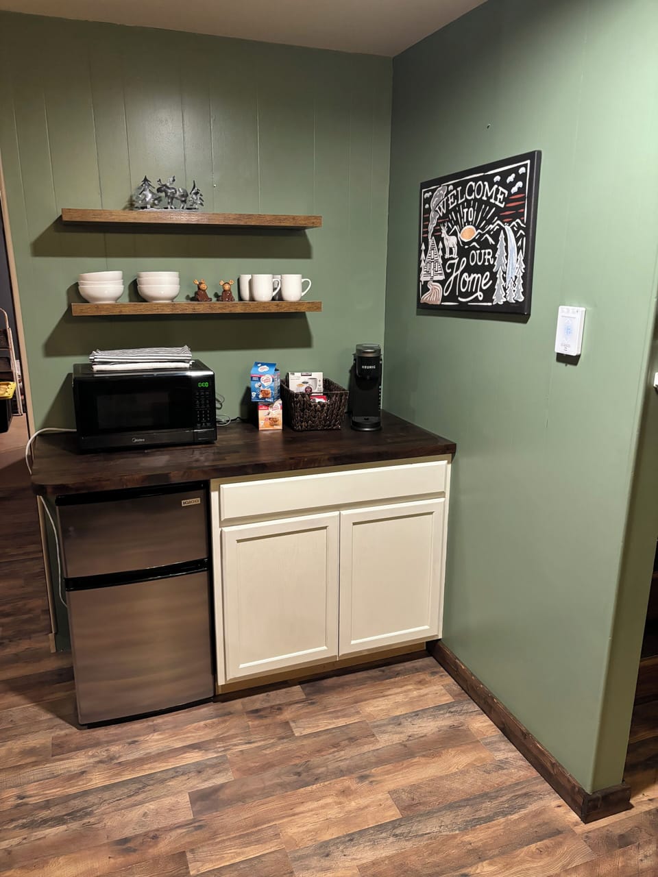 Downstairs complentary coffee station. Enjoy!