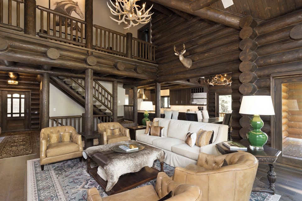 Living Room | Main Level