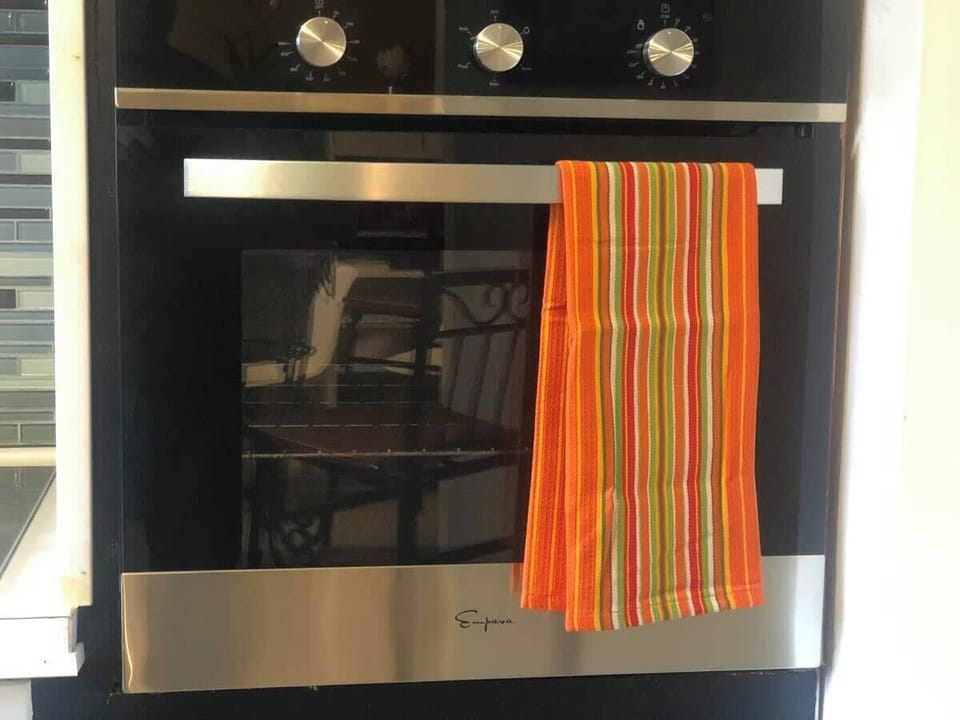Modern oven for all your cooking needs.