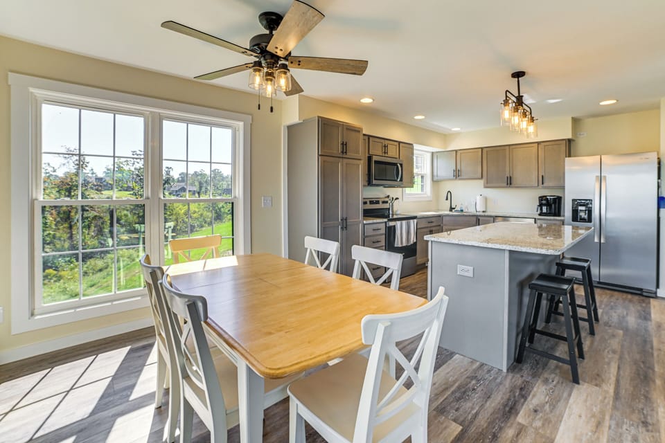 Dining Table | Dishware & Flatware | 1st Floor