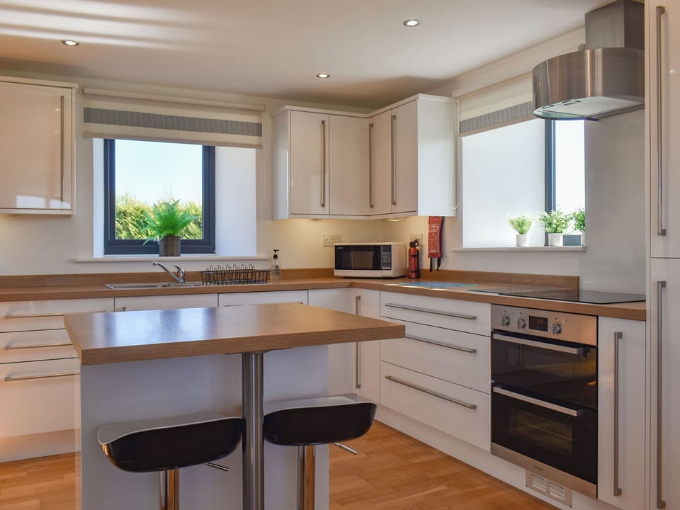 Kitchen/diner | The Granary - The Granary Cottages, Whitby