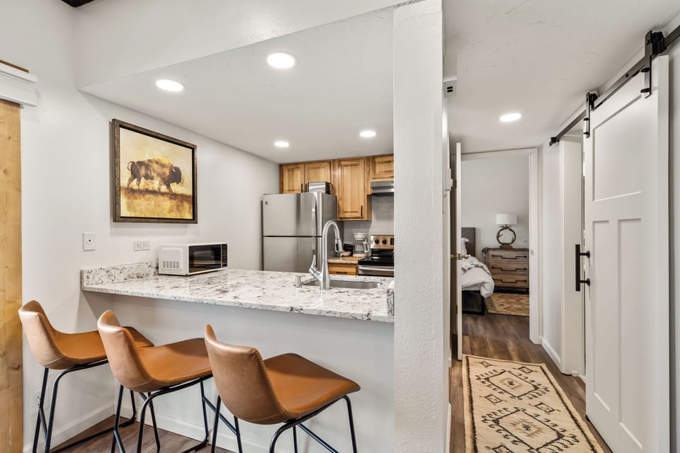 Kitchen (1)