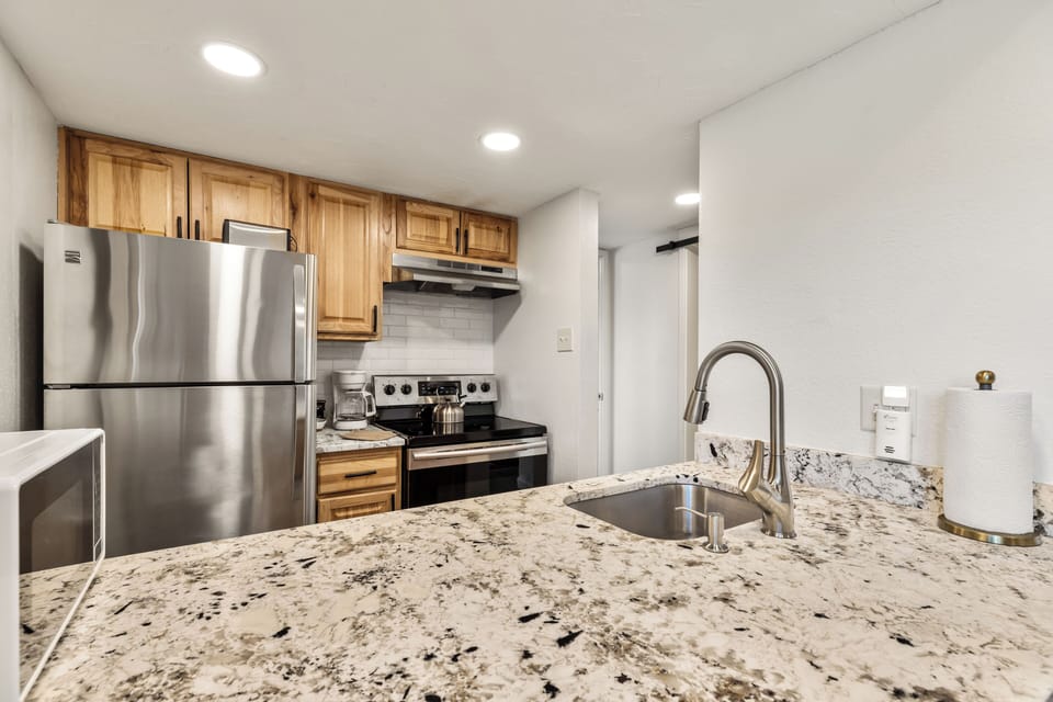Kitchen (3)