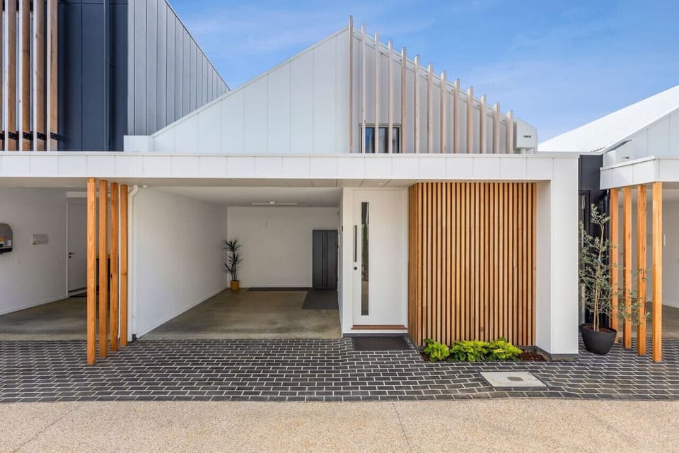 Garage parking