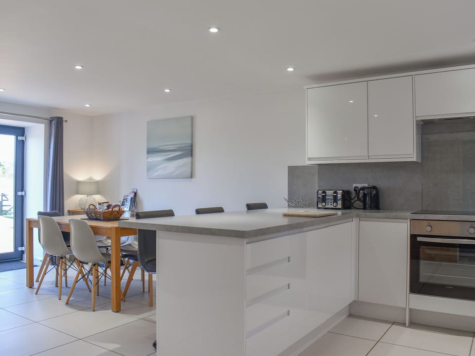 Kitchen/diner | Ash Cottage - The Granary Cottages, Whitby