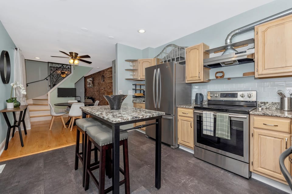 Kitchen with full size appliances. 