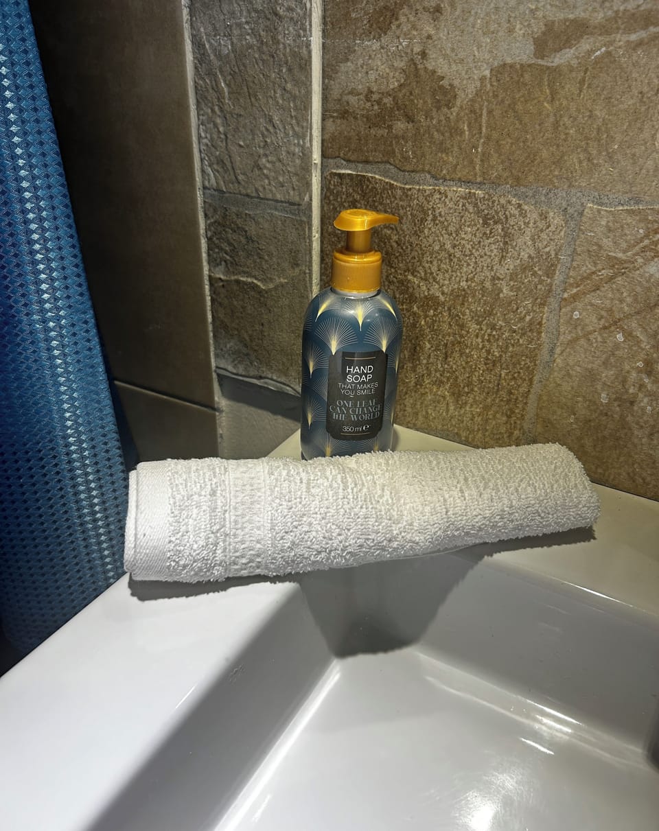 Bathroom amenities