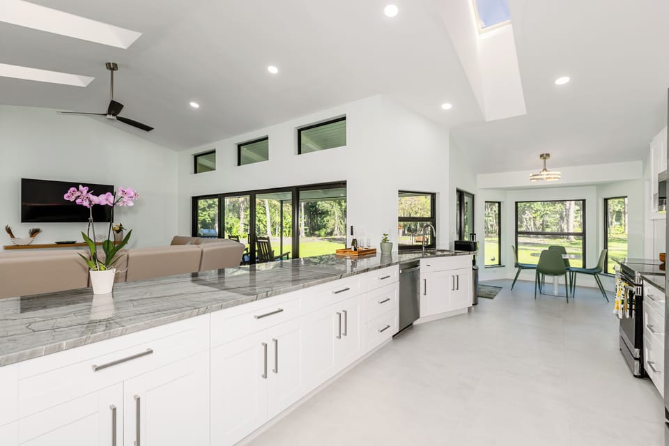 Splendid open kitchen 
