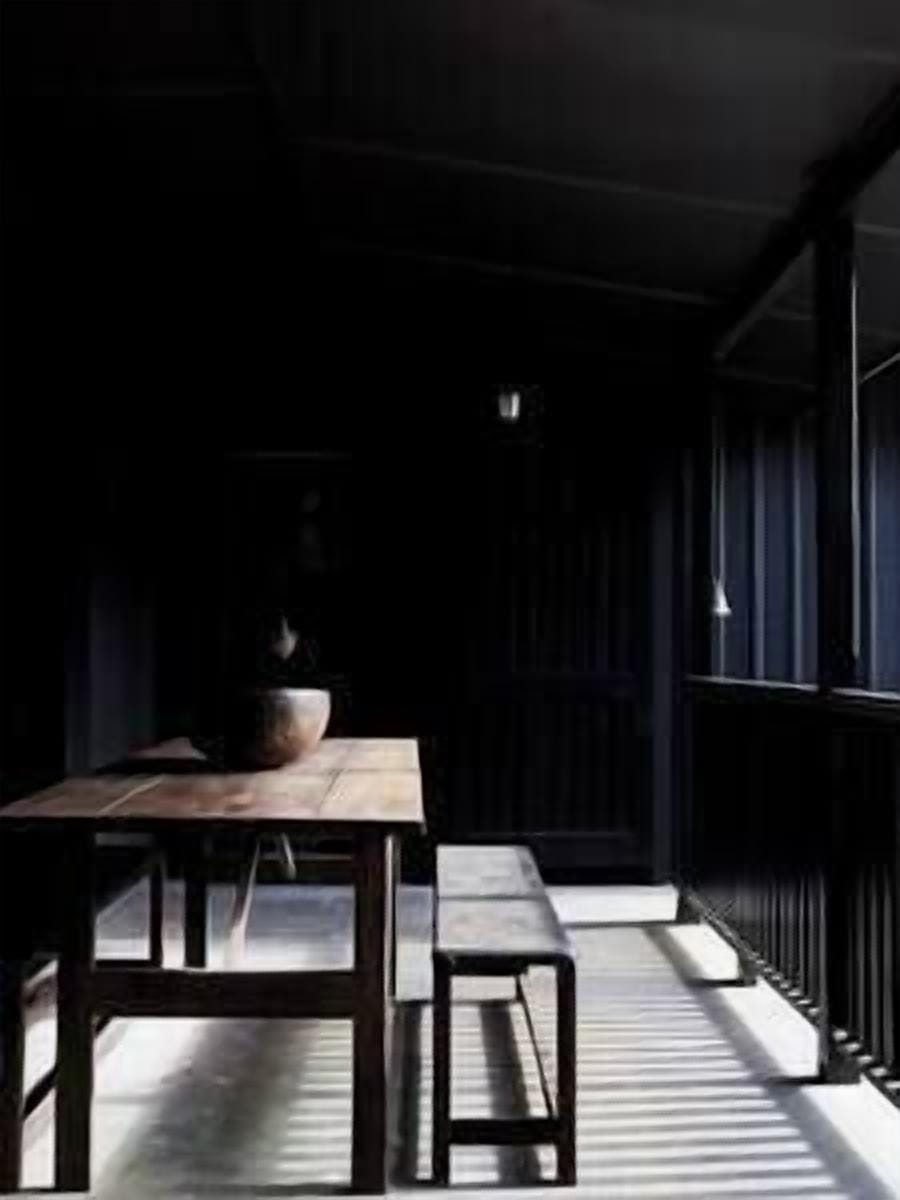 Verandah with Outside Dinning