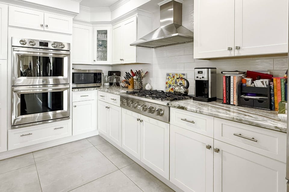 Clean, fresh, and ready for your culinary creations — the oven and kitchen space make cooking a joy.
