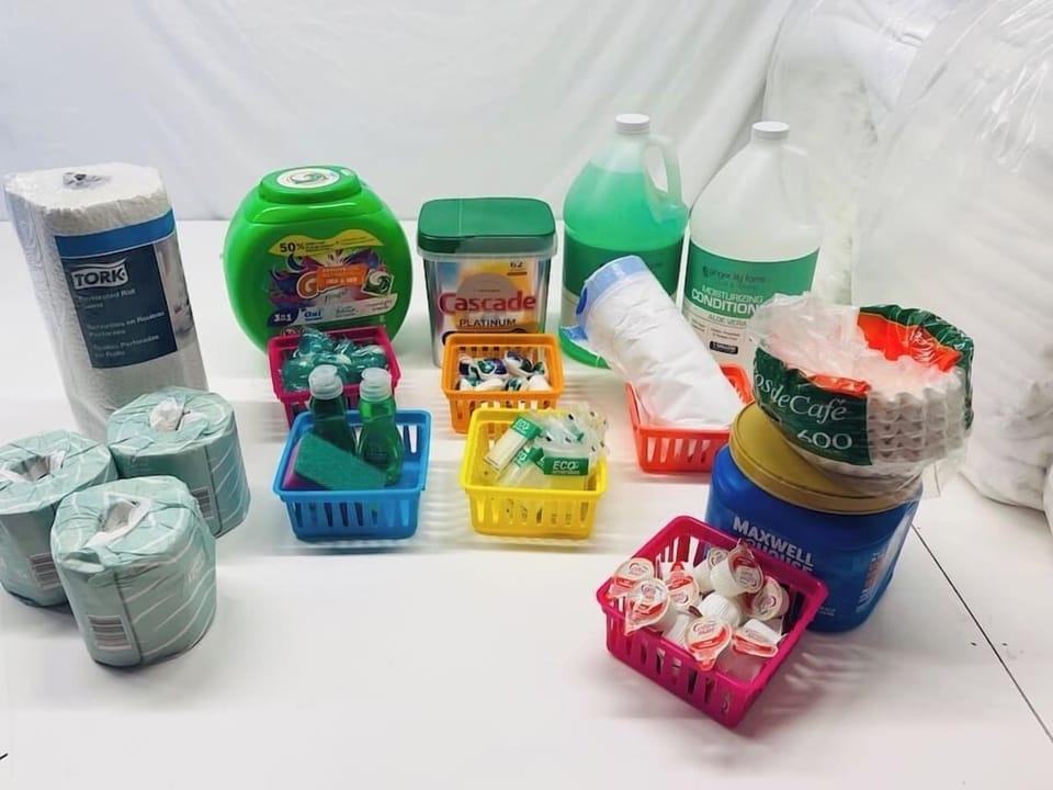 Amenities Offered - Toilet paper, paper towel, dishwasher pods, laundry pods, dishwasher soap, sponge, trash bags, shampoo, conditioner, coffee, coffee filters, creamer, and soap bars (hand soap / body soap)
