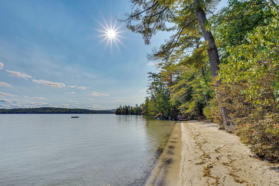 Holderness Vacation Rental | 2BR | 1BA | 400 Sq Ft | 2 Steps to Enter