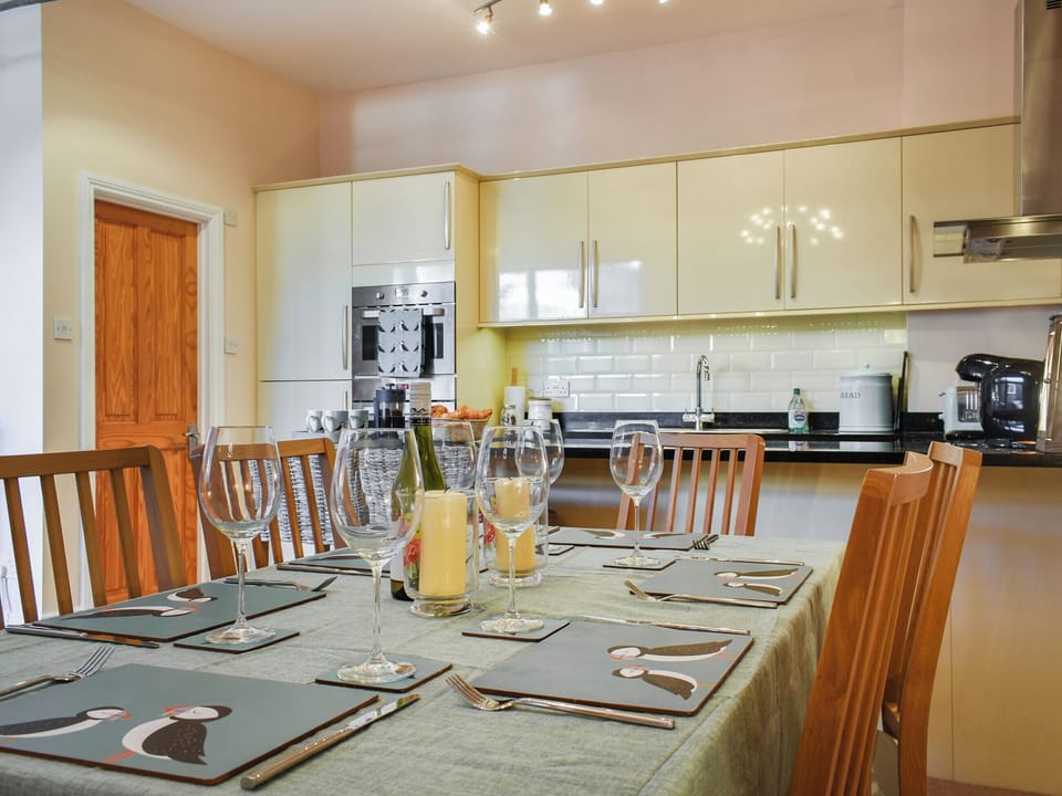 Dining Area | The Courtyard, Salcombe