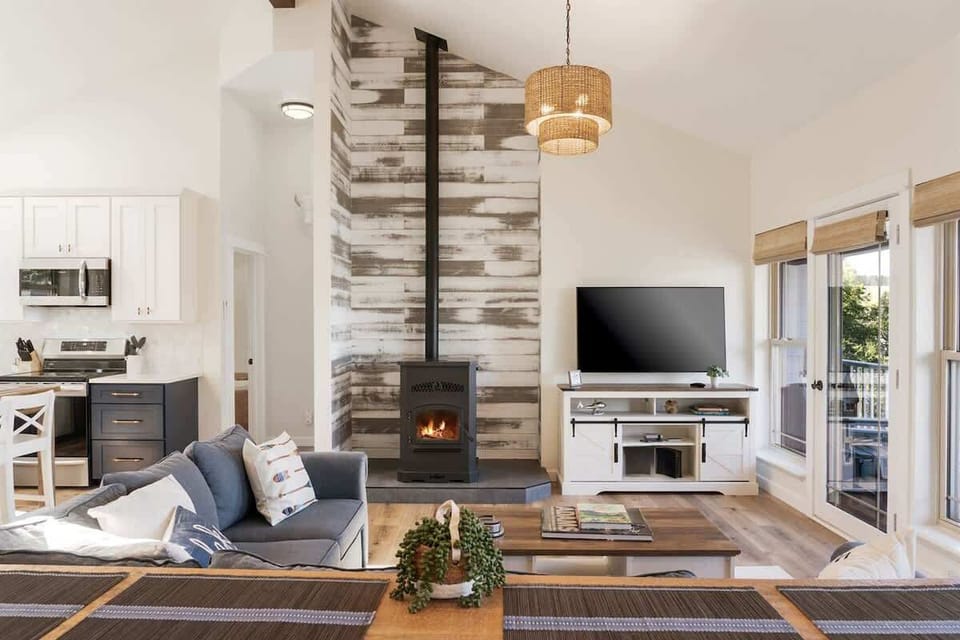 Great room with pellet stove, TV, and Nintendo entrainment system