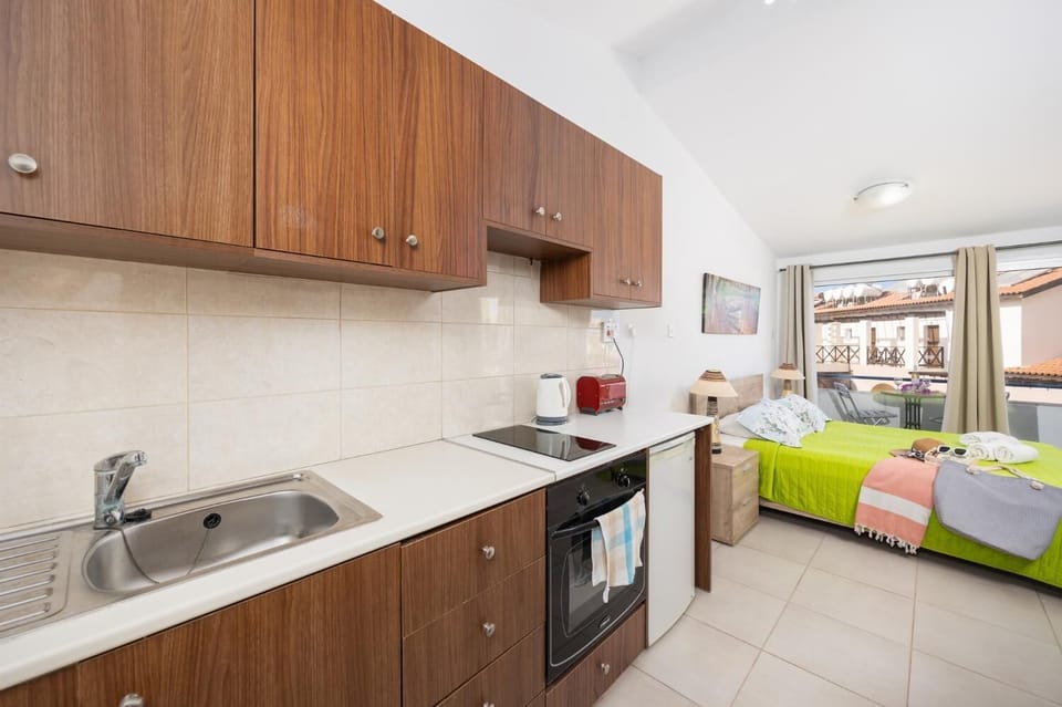 Equipped kitchen
