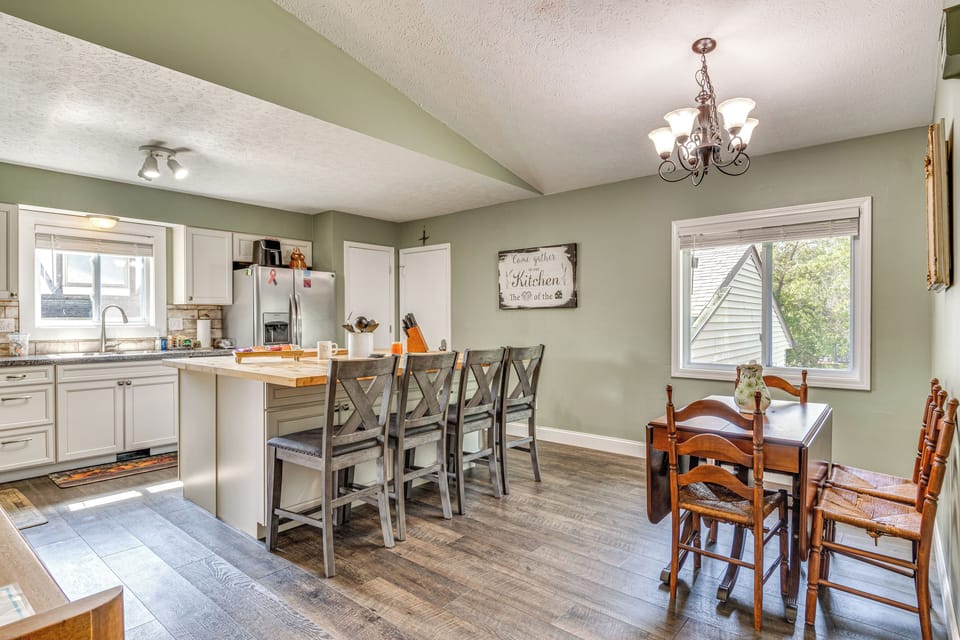 Dining Area | 1st Floor | Dishware/Flatware