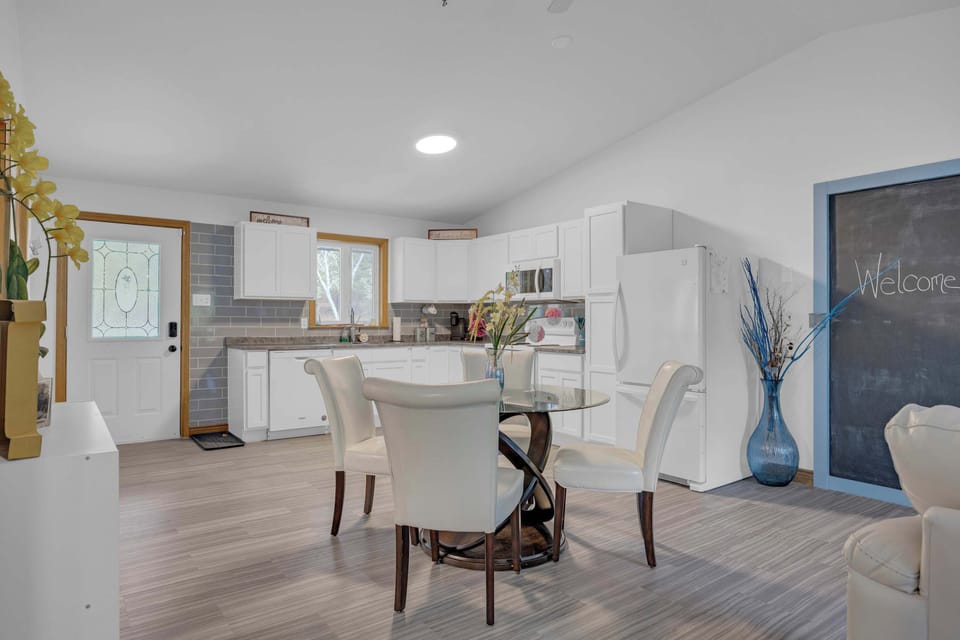 Dining Room seating, looking back to kitchen