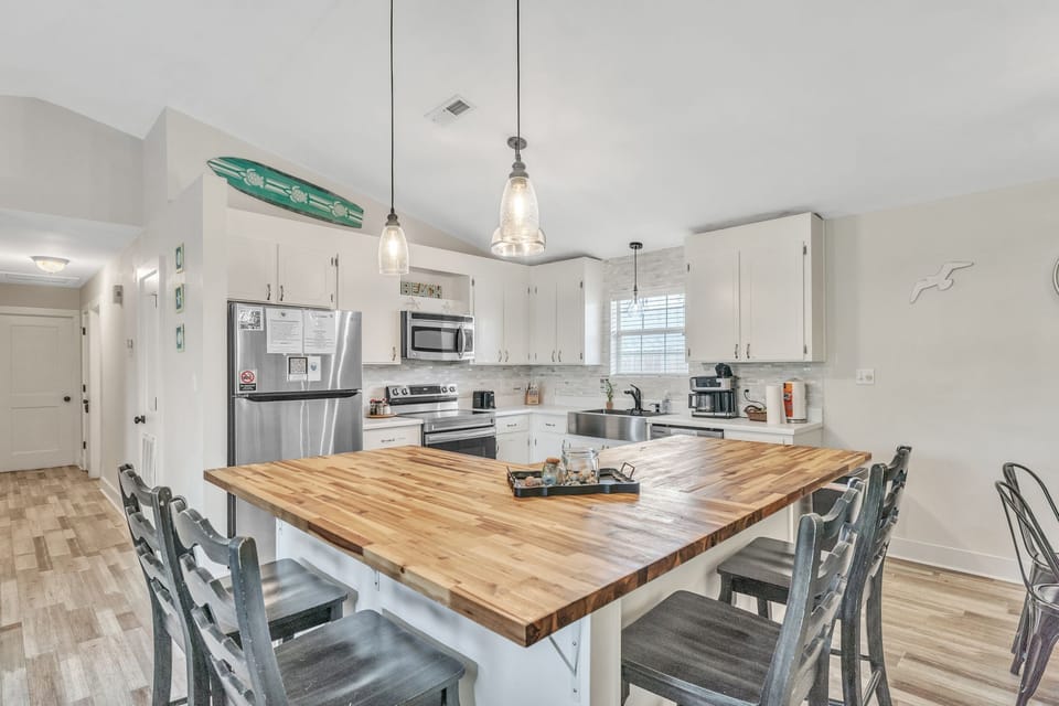 open kitchen to entertain in 