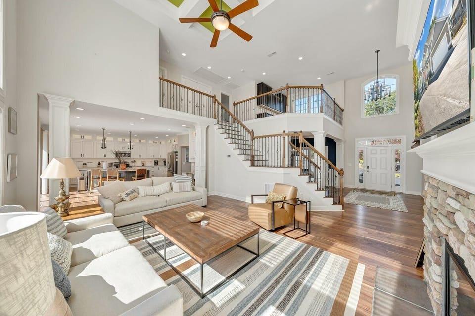 Main level living area