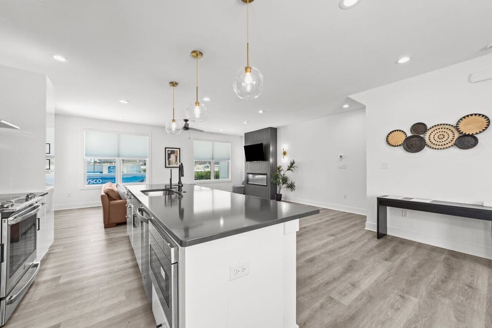 Your beautiful, fully equipped kitchen.