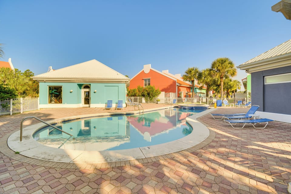 Perdido Key Vacation Rental | 4BR | 3BA | 2,400 Sq Ft | Small Step to Enter