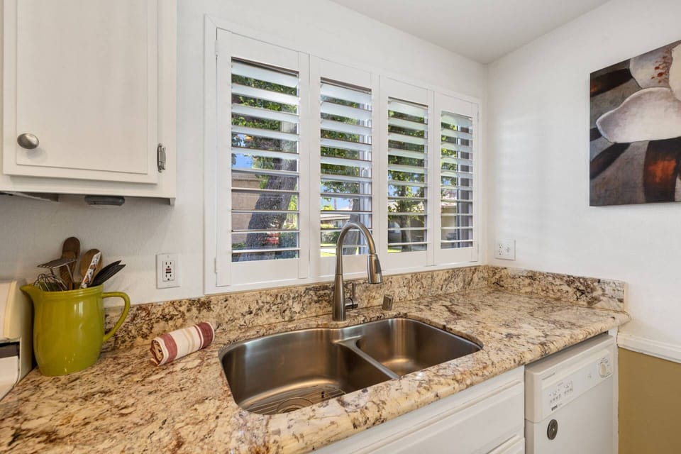Kitchen With A View