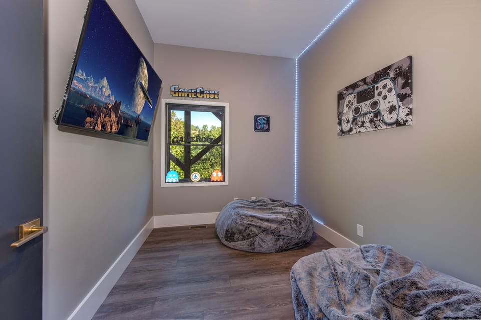 Bonus Room