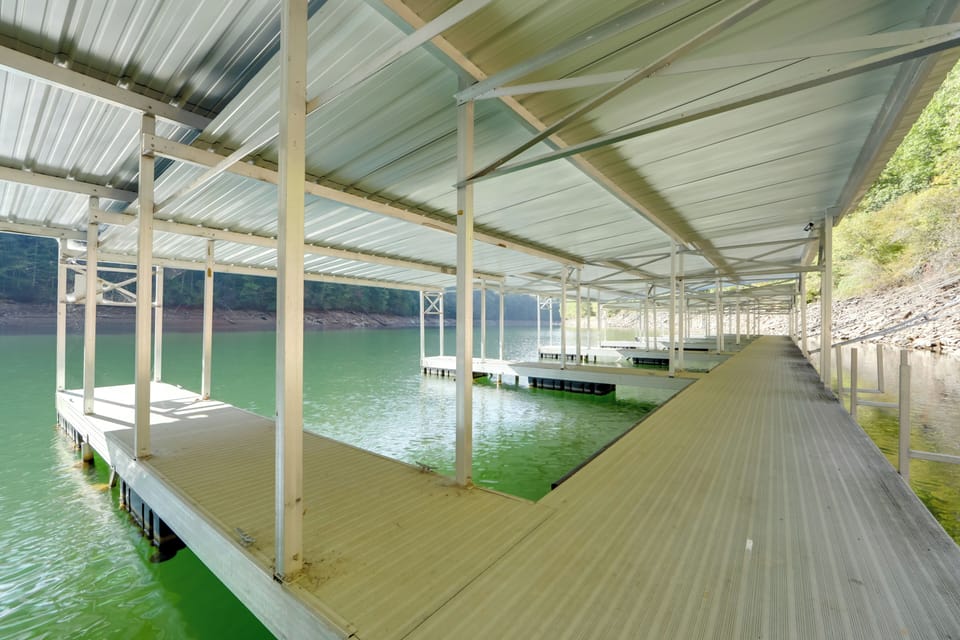 Rockledge Community Amenities | Boat Docks (Available w/ Fee)