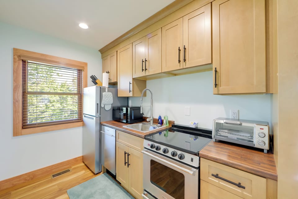 Kitchen | Cooking Basics | Drip Coffee Maker