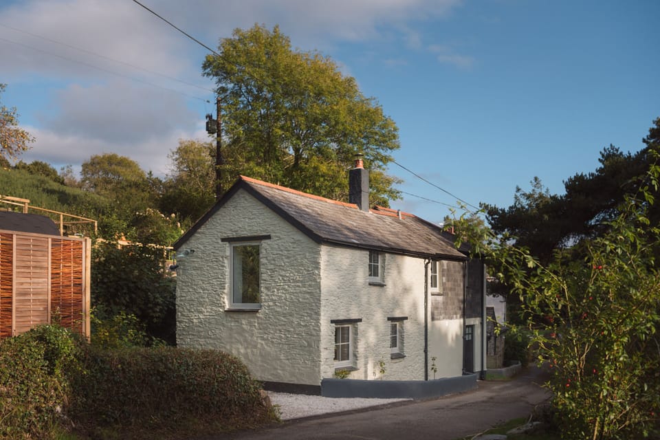 Topsy Turvy & Hillside Spa 