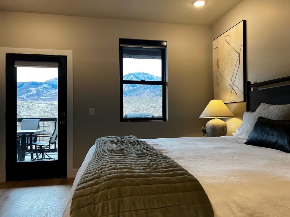 1 Bedroom (1 King)