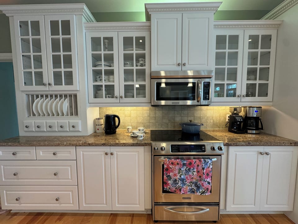 Kitchen with oven