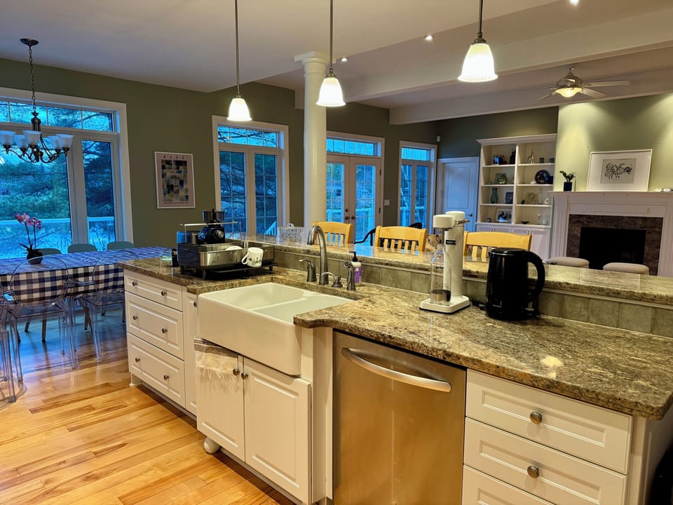 Other side of kitchen with sink