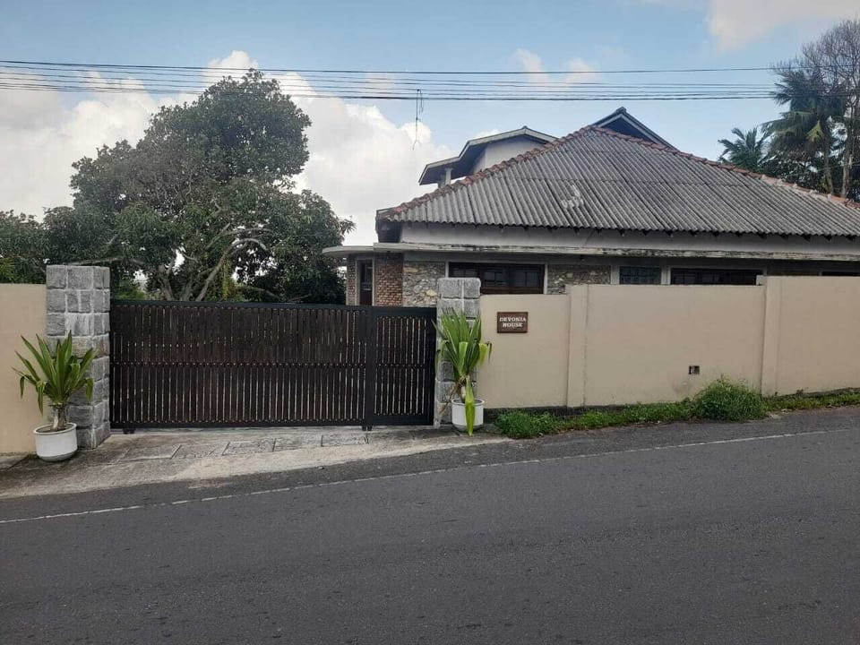 Front view of the Devonia House