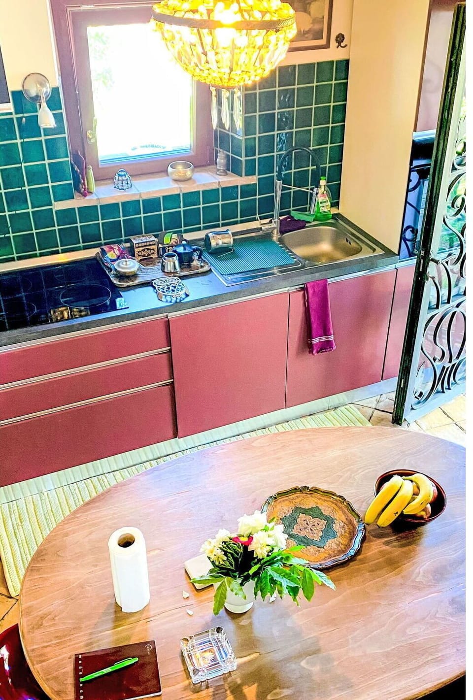 Sky, Plant, Natural Landscape, Natural Environment, Land Lot, Tree, Urban Design, Grass, Plain, Grassland