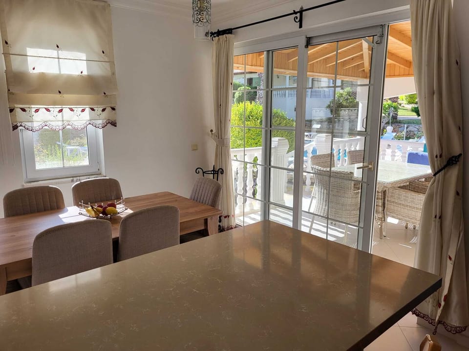 dining area leading to terrace
