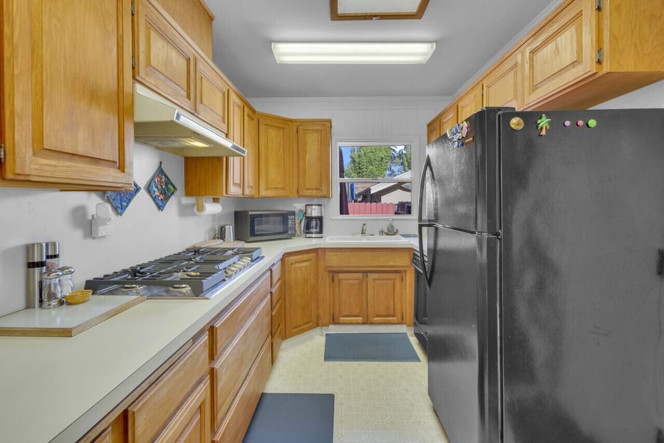 Fully equipped kitchen