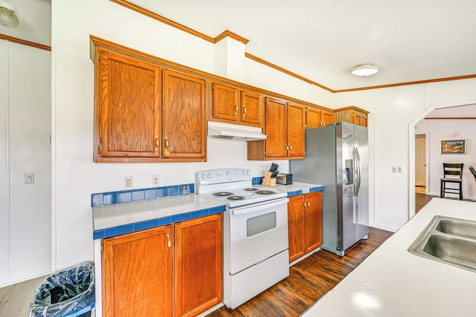 Kitchen | Cooking Basics | Drip Coffee Maker | Dishwasher | Microwave