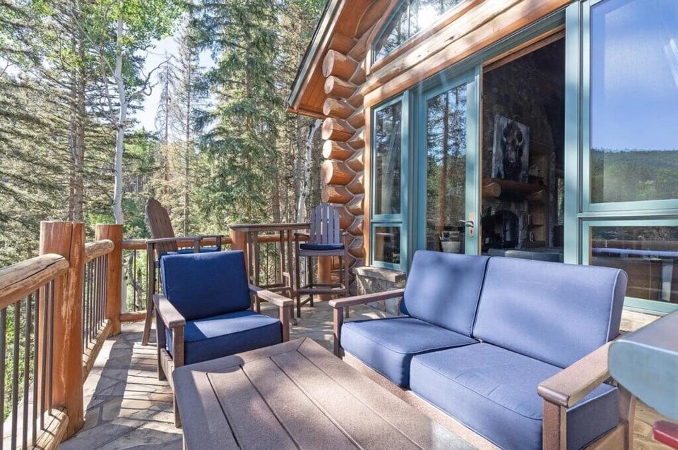 mainpatio