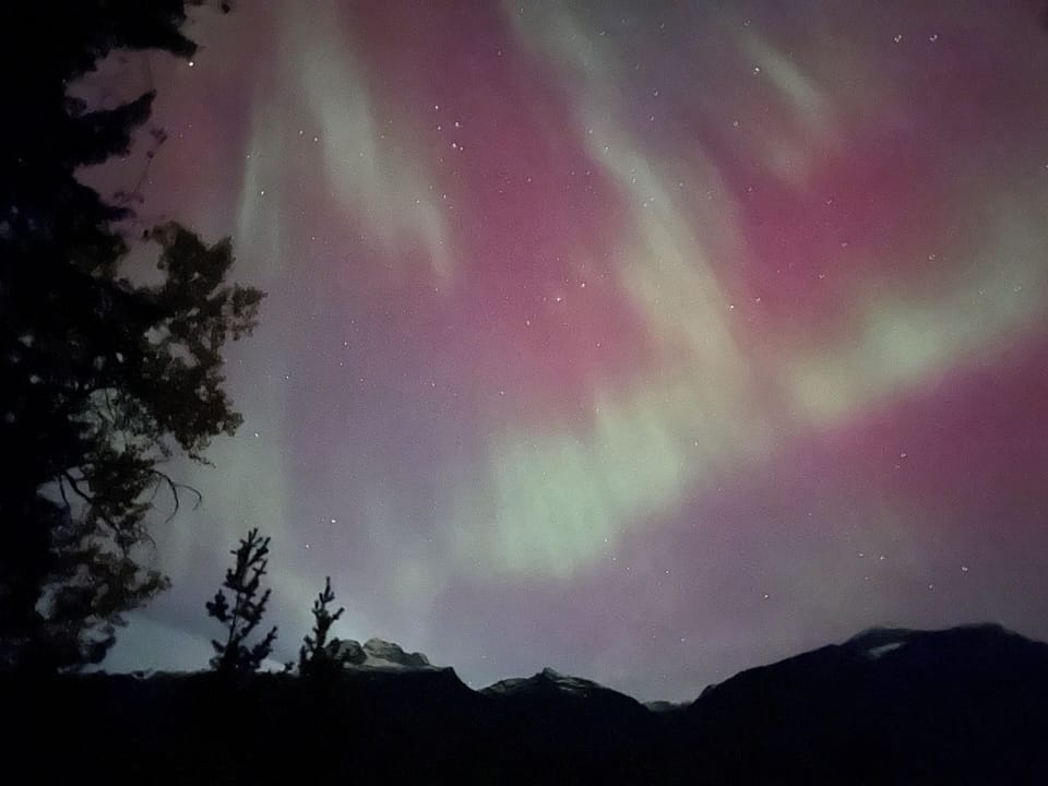 northern lights view from hot tub