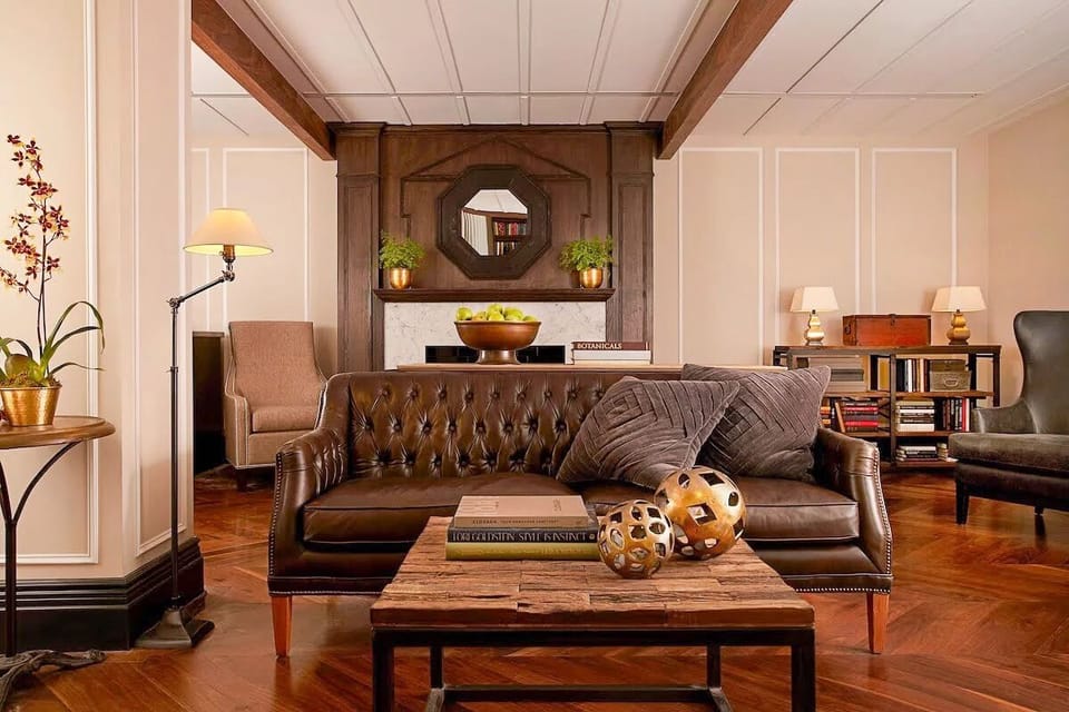 Sink into tufted leather seating for relaxed, stylish evenings.