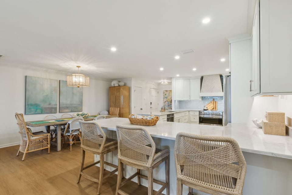 Bar Seating is Perfect for Quick Meals and Easy Entertaining