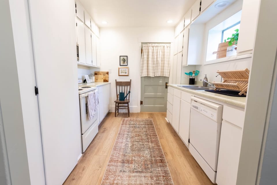 KITCHEN (1)