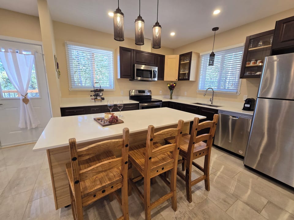 Large and spacious kitchen