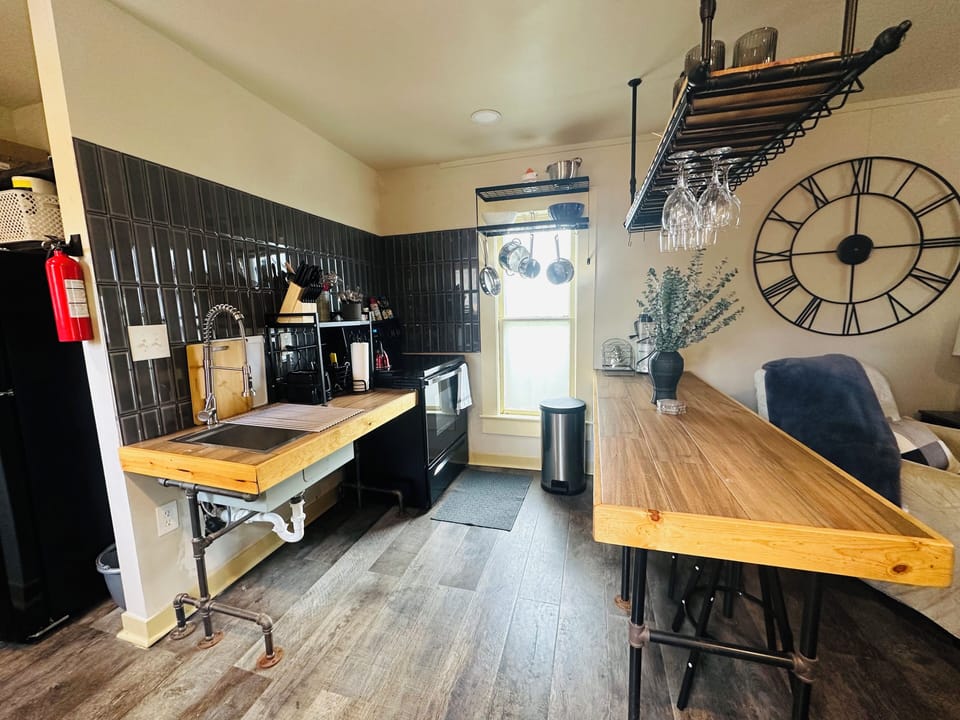 Kitchen and dinning area