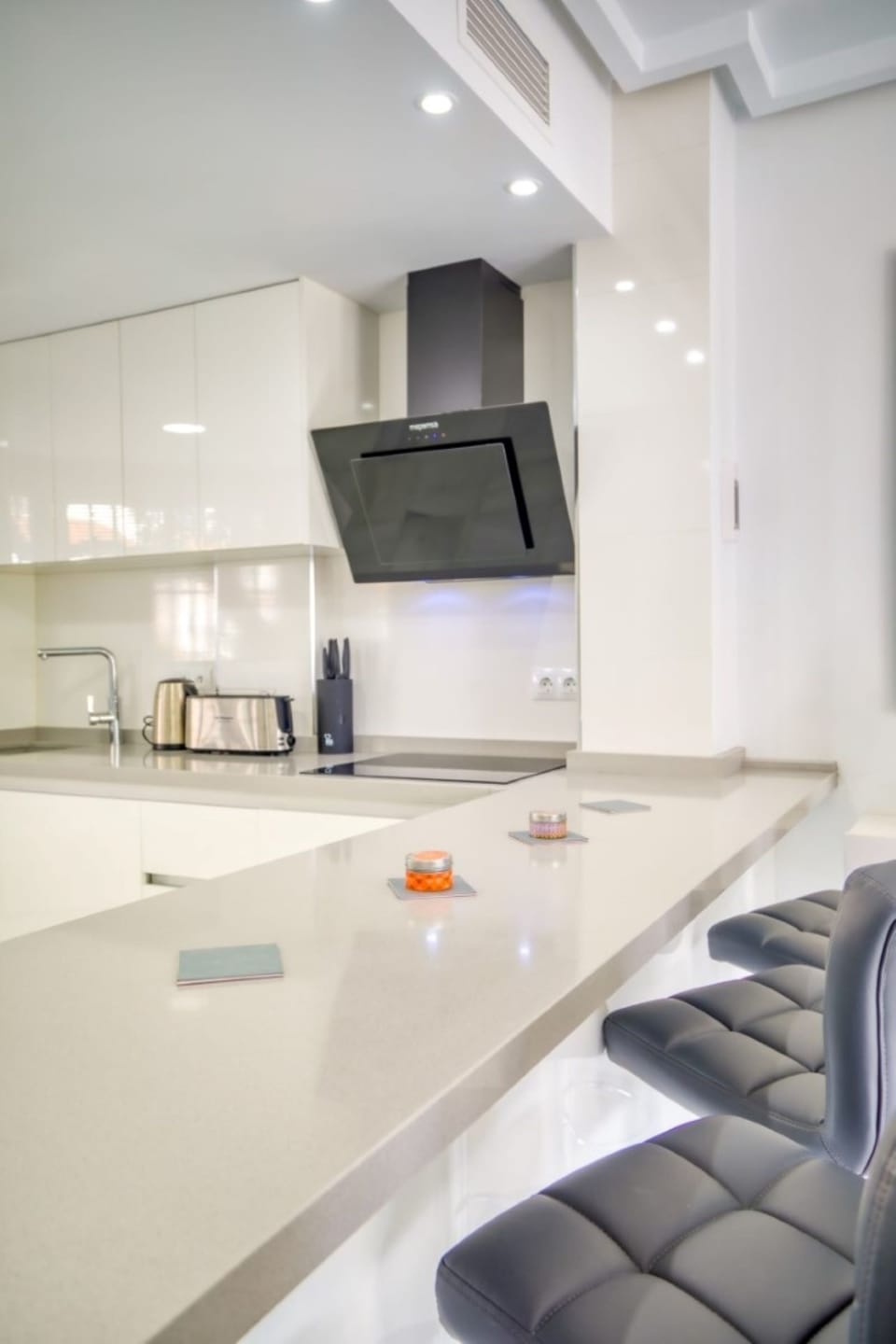 Modern fully equipped kitchen 