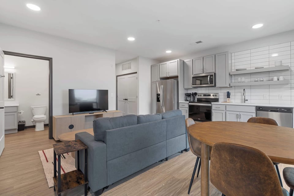 Fully Equipped Kitchen and Dining Area