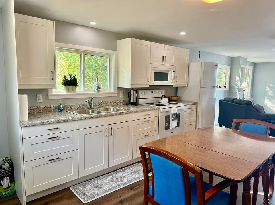 Main kitchen 