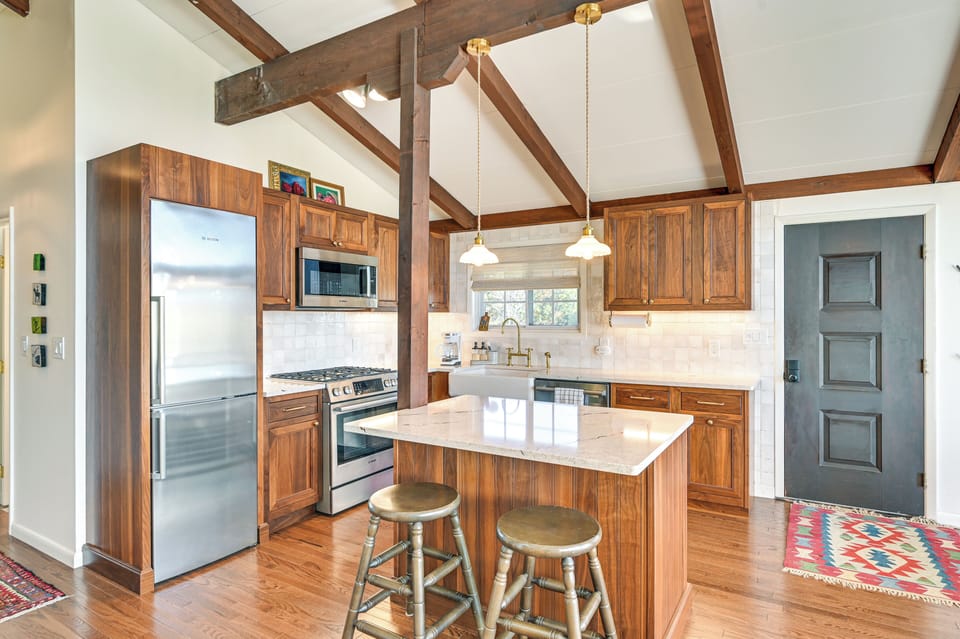 Kitchen | Cooking Basics Supplied