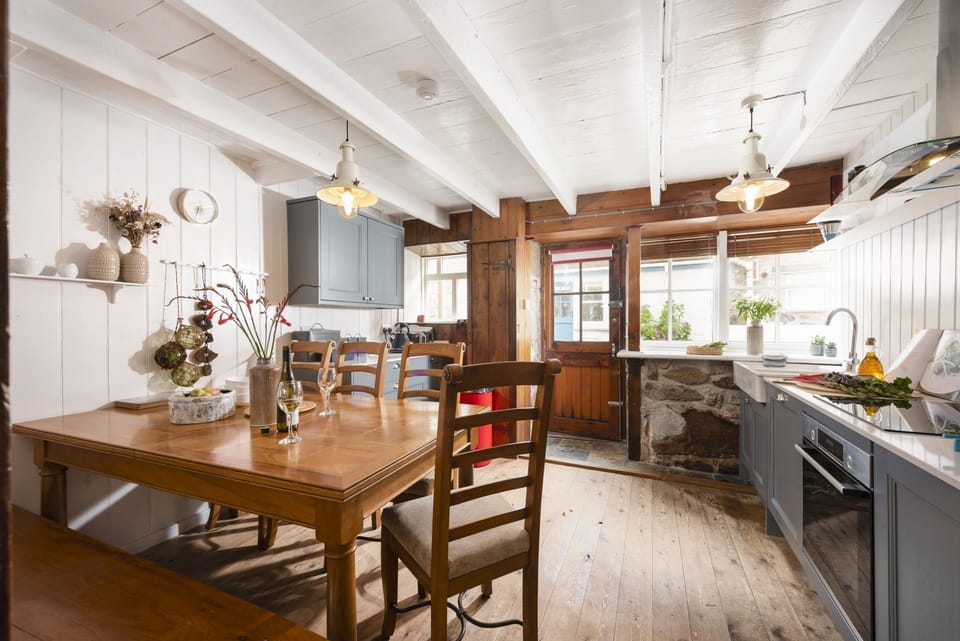 The kitchen and dining room - No.1 St Eia